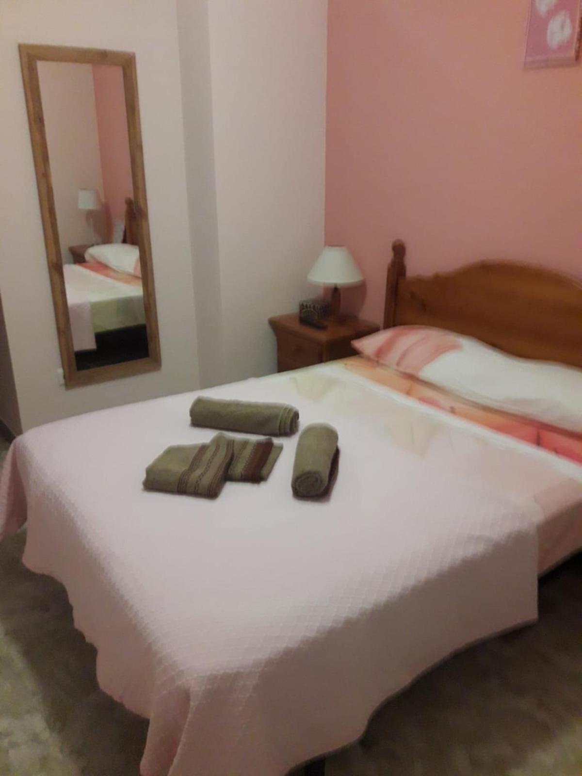 Piso De 3 Habitaciones En El Centro De Punta Umbria Recien Renovado! Екстер'єр фото